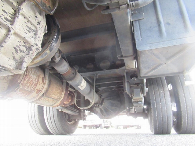 日野デュトロアルミバン小型（2t・3t）[写真34]