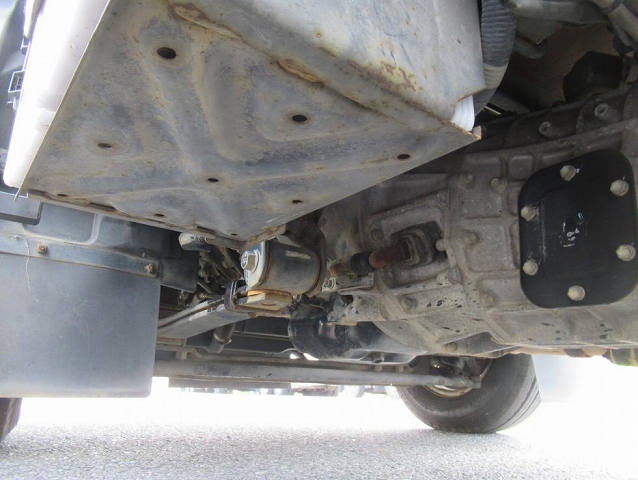 日野デュトロアルミバン小型（2t・3t）[写真35]