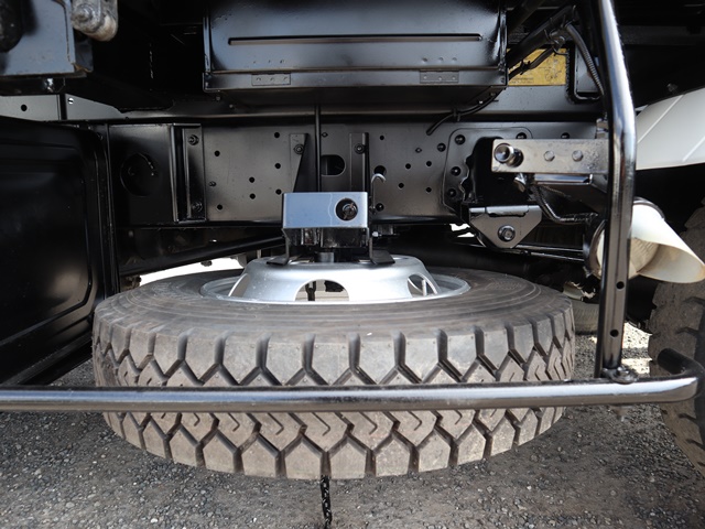 日野レンジャー三転ダンプ中型（4t）[写真24]