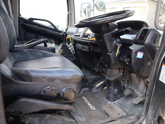 日野レンジャー三転ダンプ中型（4t）[写真28]