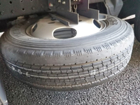 三菱ふそうキャンター平ボディ小型（2t・3t）[写真13]