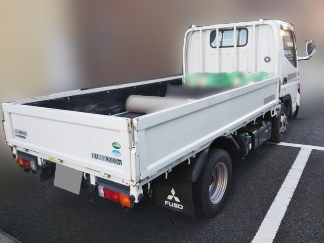 三菱ふそうキャンター平ボディ小型（2t・3t）[写真02]