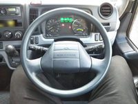 三菱ふそうキャンター平ボディ小型（2t・3t）[写真34]