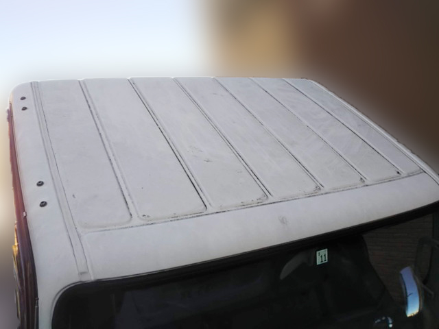 三菱ふそうキャンター平ボディ小型（2t・3t）[写真05]