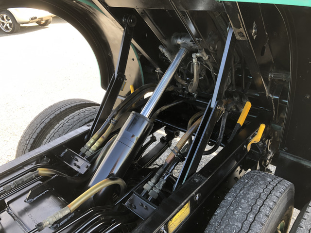 トヨタダイナパッカー車（塵芥車）小型（2t・3t）[写真23]