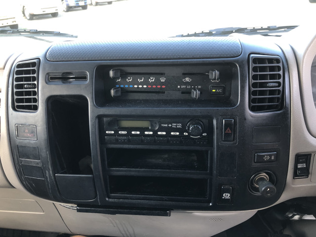 トヨタダイナパッカー車（塵芥車）小型（2t・3t）[写真31]