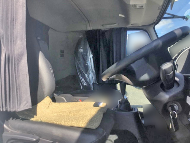 三菱ふそうファイターセルフクレーン4段増トン（6t・8t）[写真30]