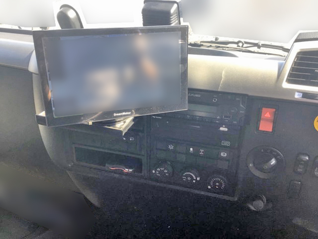 三菱ふそうファイターセルフクレーン4段増トン（6t・8t）[写真36]