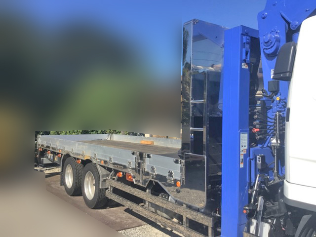 三菱ふそうファイターセルフクレーン4段増トン（6t・8t）[写真06]