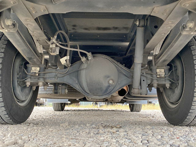 いすゞエルフアルミバン小型（2t・3t）[写真24]