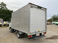 いすゞエルフアルミバン小型（2t・3t）[写真04]