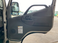 トヨタダイナアルミバン小型（2t・3t）[写真26]