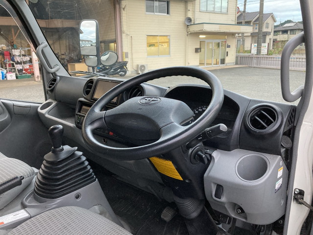 トヨタダイナアルミバン小型（2t・3t）[写真28]