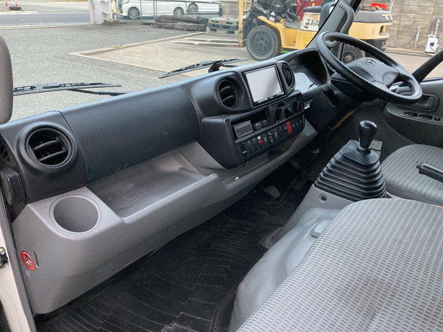 トヨタダイナアルミバン小型（2t・3t）[写真30]