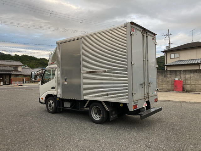 トヨタダイナアルミバン小型（2t・3t）[写真04]