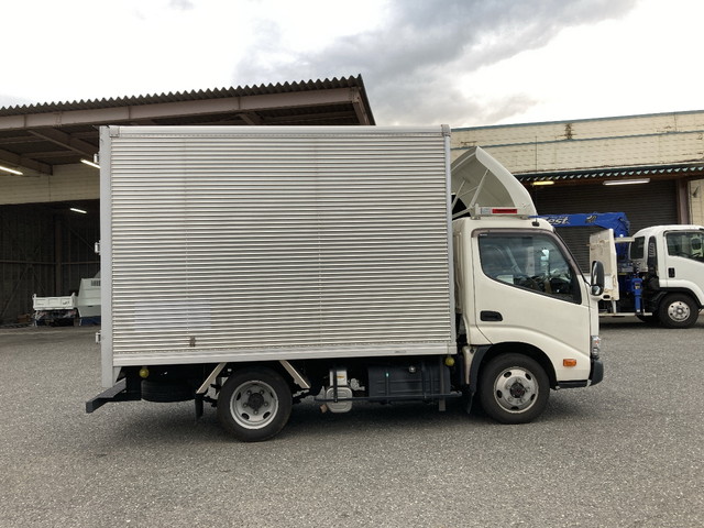 トヨタダイナアルミバン小型（2t・3t）[写真07]