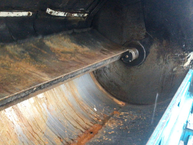 いすゞフォワードパッカー車（塵芥車）増トン（6t・8t）[写真16]