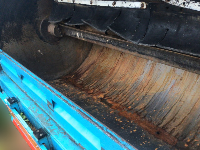 いすゞフォワードパッカー車（塵芥車）増トン（6t・8t）[写真17]