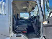 三菱ふそうスーパーグレートアルミウイング大型（10t）[写真24]