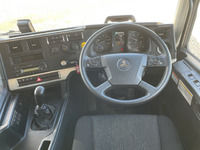 三菱ふそうスーパーグレートアルミウイング大型（10t）[写真29]