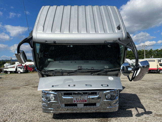 三菱ふそうスーパーグレートアルミウイング大型（10t）[写真08]