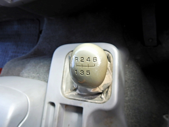 三菱ふそうファイター幌ウイング増トン（6t・8t）[写真16]