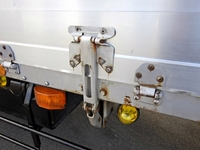 三菱ふそうファイター幌ウイング増トン（6t・8t）[写真25]