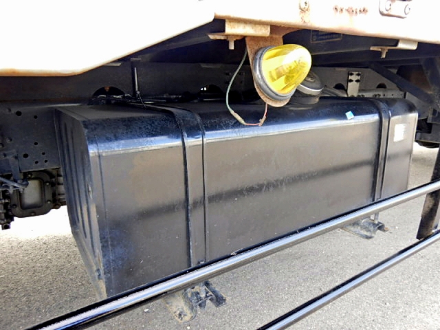 三菱ふそうファイター幌ウイング増トン（6t・8t）[写真26]