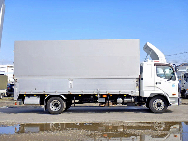 三菱ふそうファイター幌ウイング増トン（6t・8t）[写真06]
