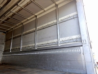 三菱ふそうファイター幌ウイング増トン（6t・8t）[写真09]