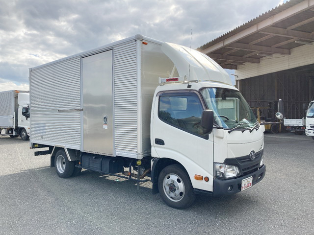トヨタダイナアルミバン小型（2t・3t）[写真03]