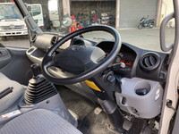 トヨタダイナアルミバン小型（2t・3t）[写真31]