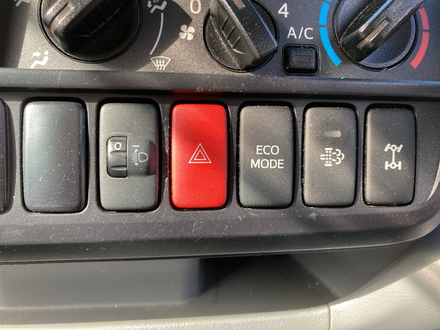 トヨタダイナアルミバン小型（2t・3t）[写真35]