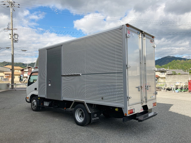 トヨタダイナアルミバン小型（2t・3t）[写真04]