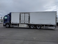 日野プロフィア冷凍車（冷蔵車）大型（10t）[写真11]