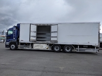 日野プロフィア冷凍車（冷蔵車）大型（10t）[写真12]