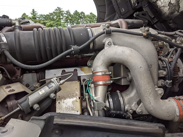 日野プロフィア冷凍車（冷蔵車）大型（10t）[写真13]