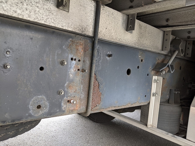 日野プロフィア冷凍車（冷蔵車）大型（10t）[写真18]