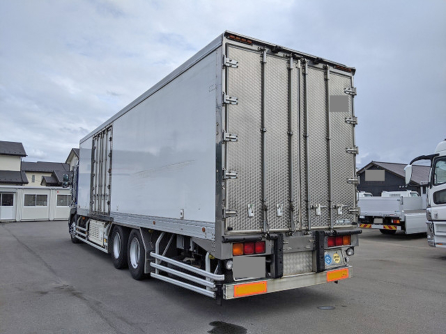 日野プロフィア冷凍車（冷蔵車）大型（10t）[写真02]