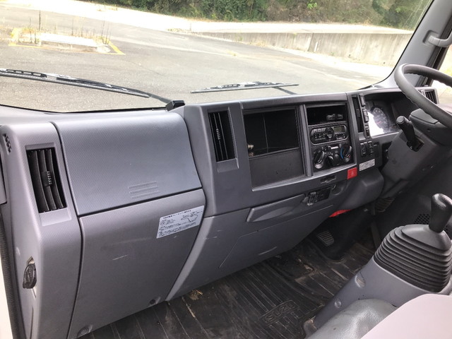 いすゞエルフアルミバン小型（2t・3t）[写真27]