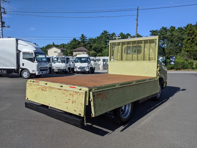 日野デュトロ平ボディ小型（2t・3t）[写真05]