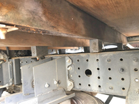 三菱ふそうキャンター平ボディ小型（2t・3t）[写真22]