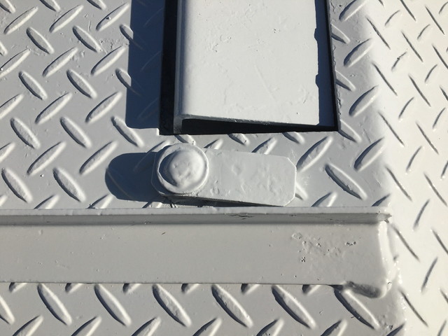 三菱ふそうキャンター平ボディ小型（2t・3t）[写真16]