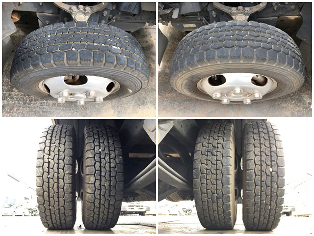 三菱ふそうキャンター平ボディ小型（2t・3t）[写真19]