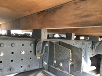 三菱ふそうキャンター平ボディ小型（2t・3t）[写真20]