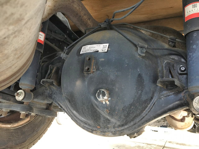 三菱ふそうキャンター平ボディ小型（2t・3t）[写真25]