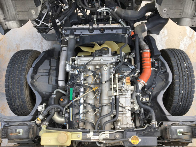 三菱ふそうキャンター平ボディ小型（2t・3t）[写真28]