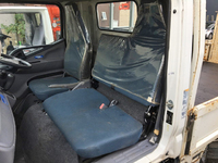 三菱ふそうキャンター平ボディ小型（2t・3t）[写真33]