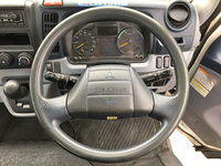 三菱ふそうキャンター平ボディ小型（2t・3t）[写真36]