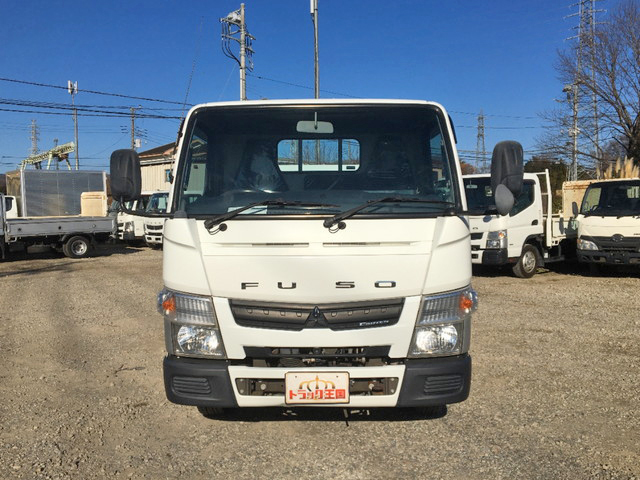 三菱ふそうキャンター平ボディ小型（2t・3t）[写真07]